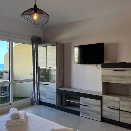 Benalbeach Ocean View Lejlighed *
