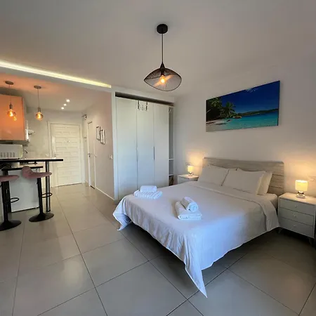 Benalbeach Ocean View Lejlighed